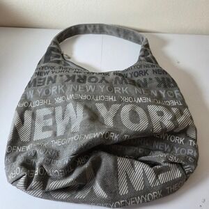 Robin Ruth New York City Graphic Hobo Shoulder Bag Gray‎